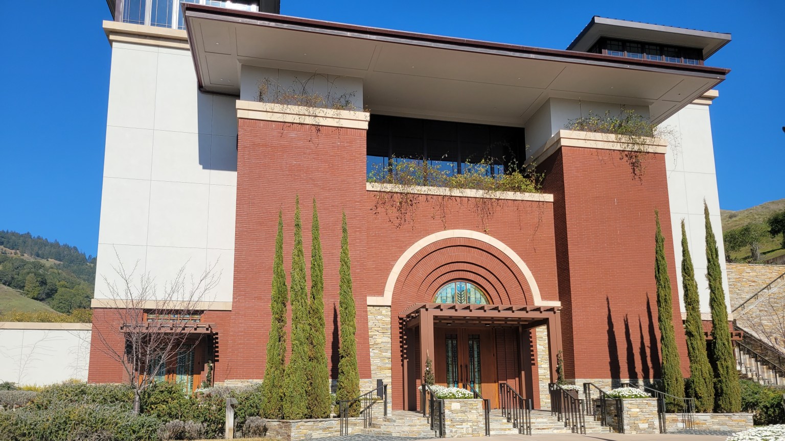 Skywalker Ranch Tour Review [Cost, HowTo Visit, and FAQs] Tales From