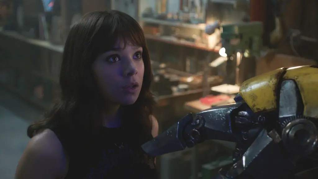 Still of Hailee Steinfeld in Bumblebee