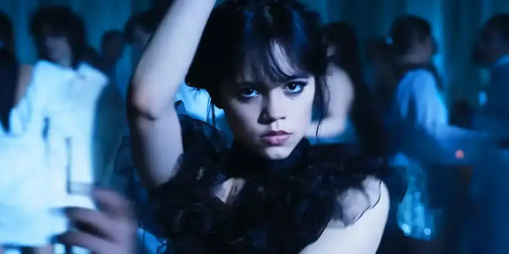 wednesday-jenna-ortega-black-dress-dance