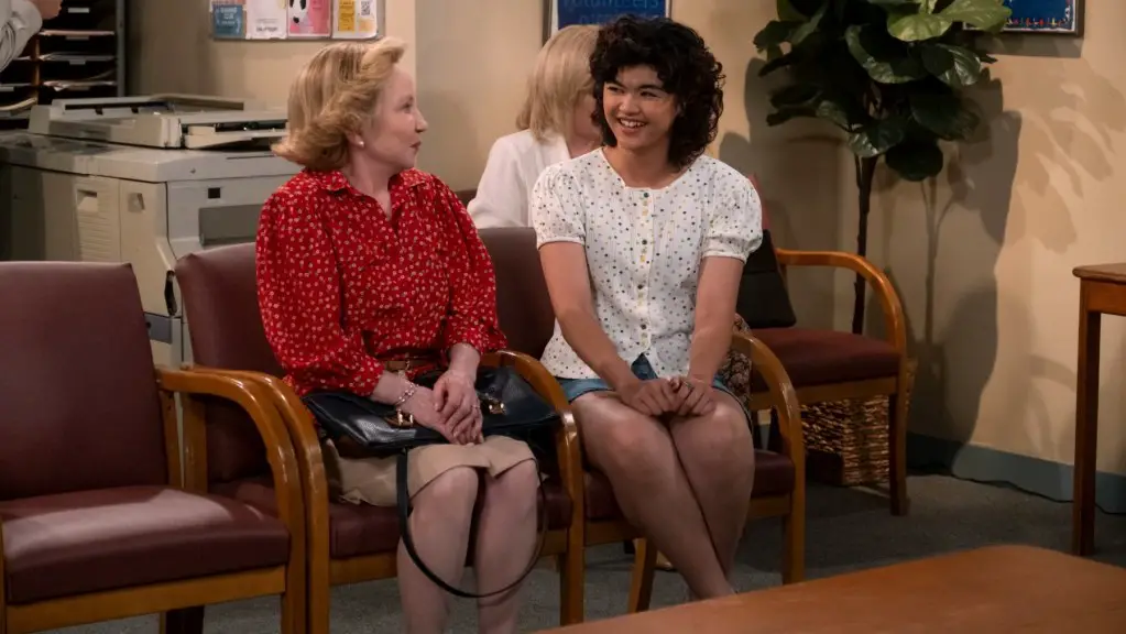 Sam Morelos and Debra Jo Rupp in That '90s Show