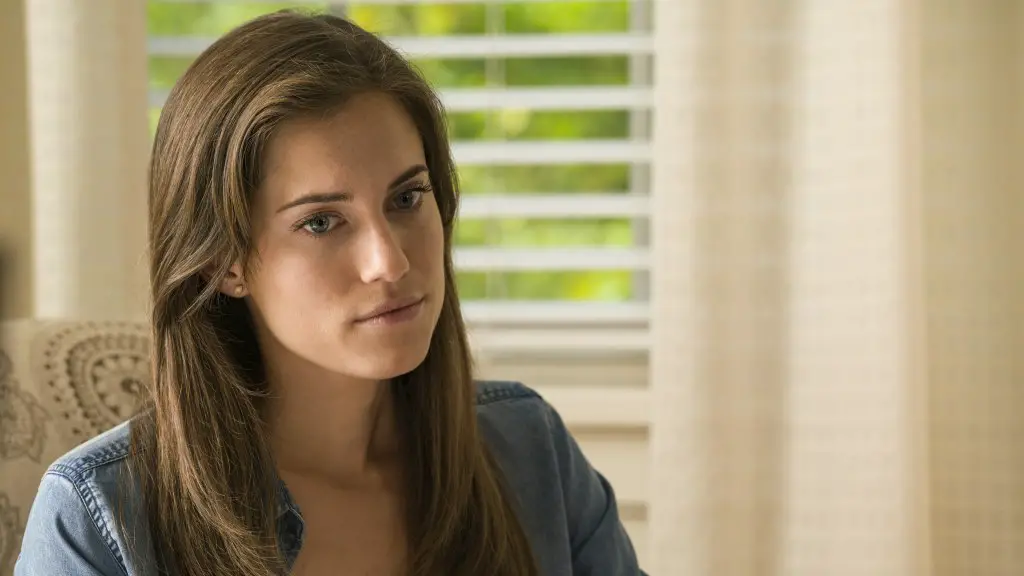 Still of Allison Williams in Girls and Latching