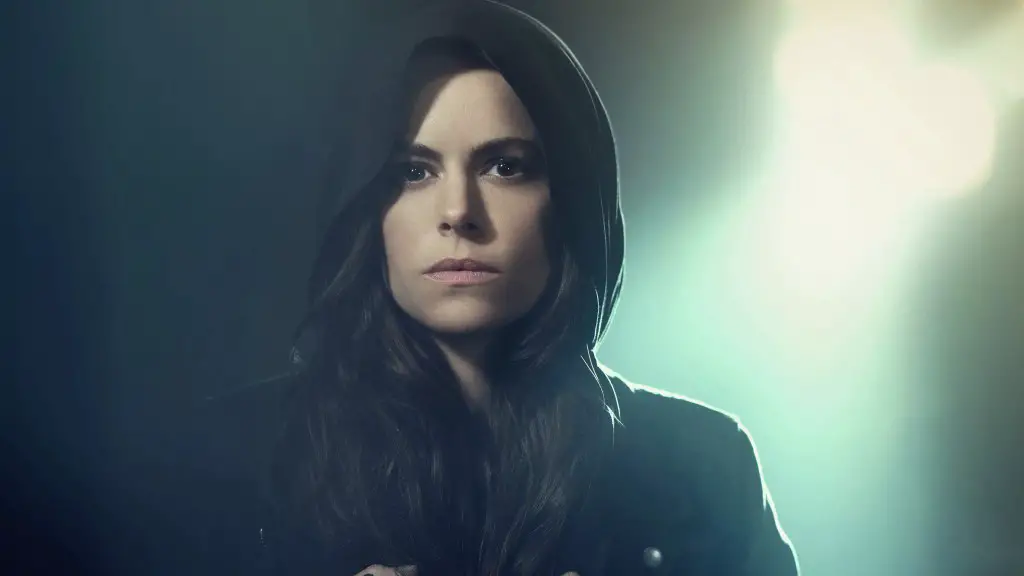 Still of Emily Hampshire in 12 Monkeys and The Beginning Part 2