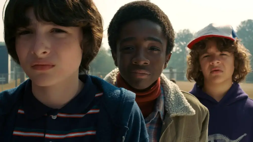 Still of Caleb McLaughlin, Finn Wolfhard and Gaten Matarazzo in Stranger Things and Chapter One: MADMAX