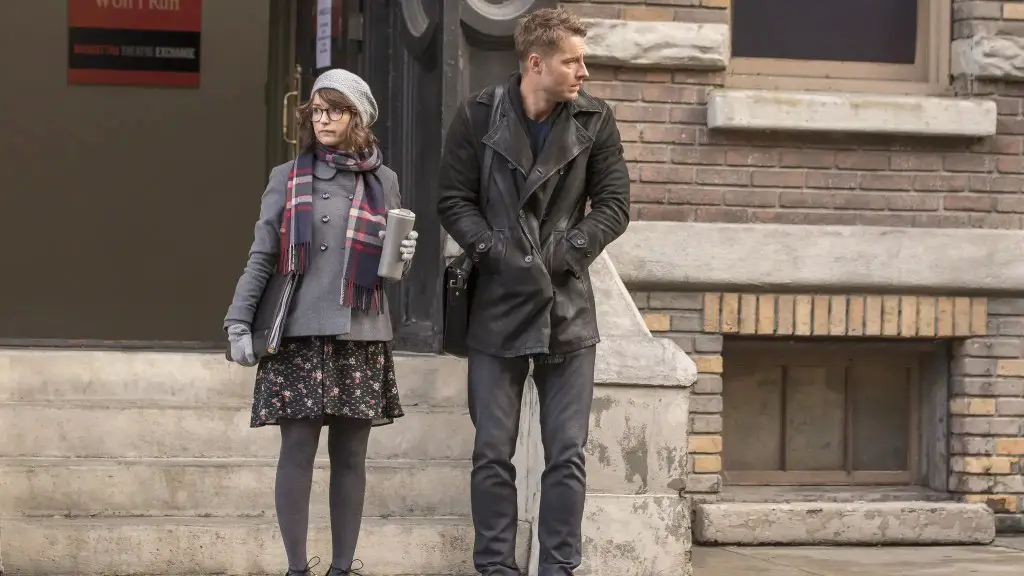 Still of Milana Vayntrub and Justin Hartley in This Is Us