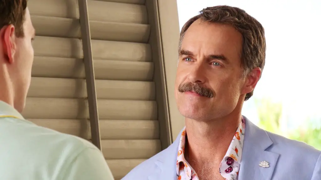 Still of Murray Bartlett in The White Lotus