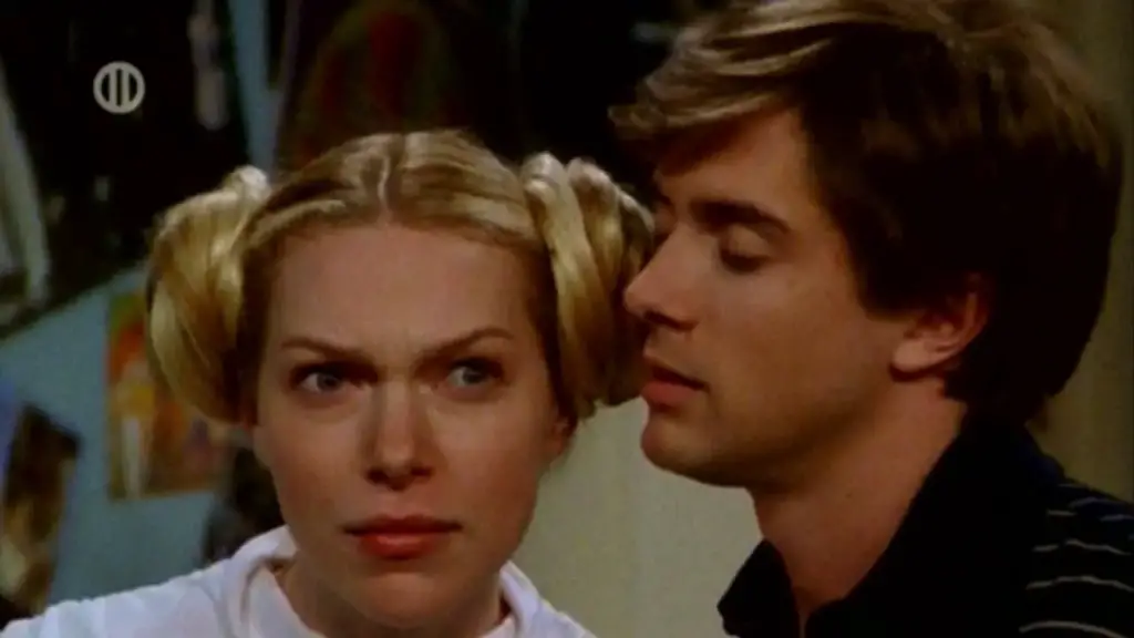 Still of Topher Grace and Laura Prepon in That '70s Show and Short and Curlies