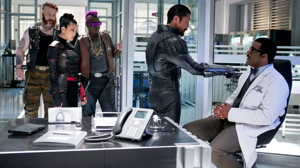 Still of Tyler Perry, Brittany Ishibashi, Gary Anthony Williams, Brian Tee and Stephen Farrelly in Teenage Mutant Ninja Turtles: Out of the Shadows