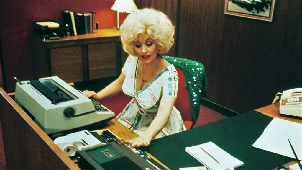 Still of Dolly Parton in 9 to 5
