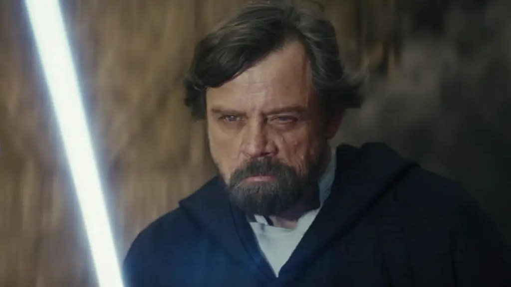 Still of Mark Hamill in Star Wars: Episode VIII - The Last Jedi