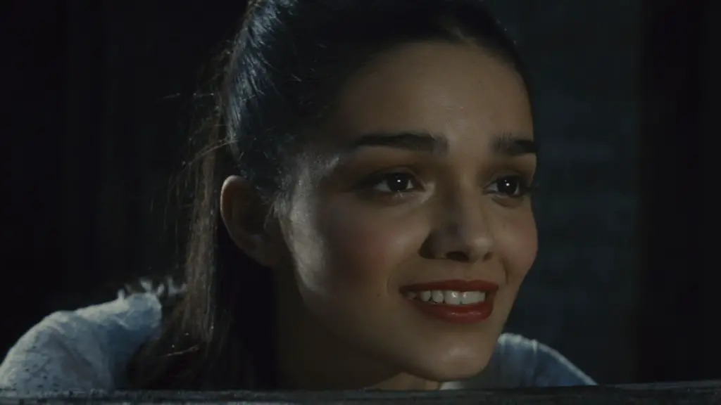 Still of Rachel Zegler in West Side Story