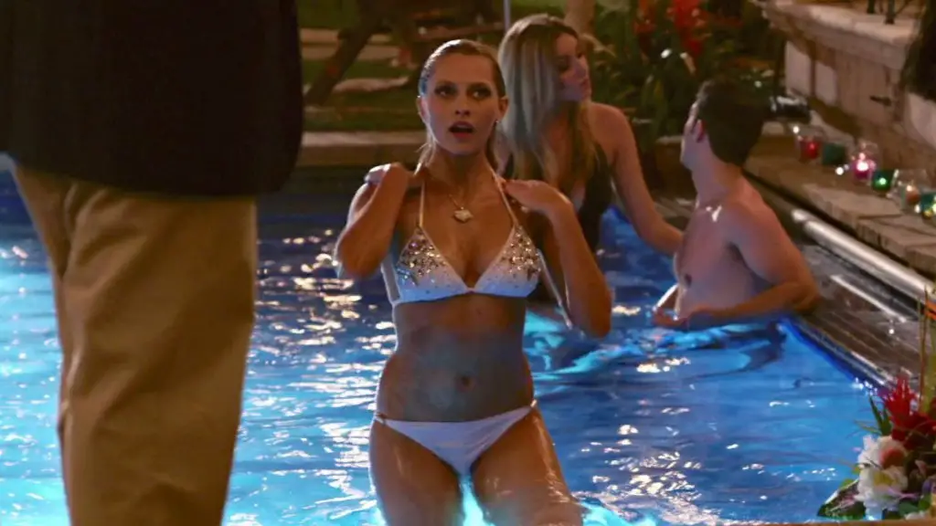 Still of Teresa Palmer in Bedtime Stories