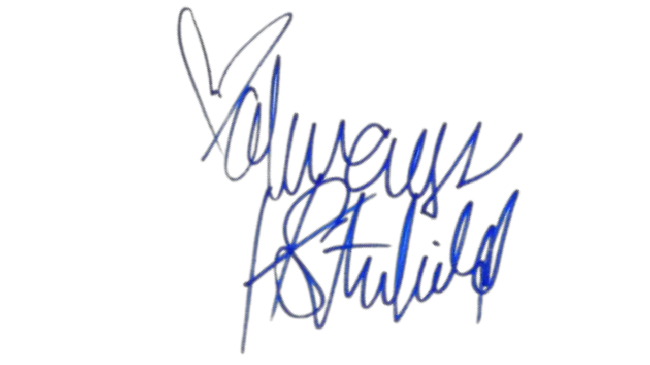 Hailee Steinfeld's Autograph