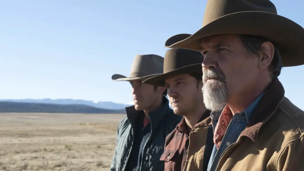 Still of Tom Pelphrey, Josh Brolin and Lewis Pullman in Outer Range and The Void