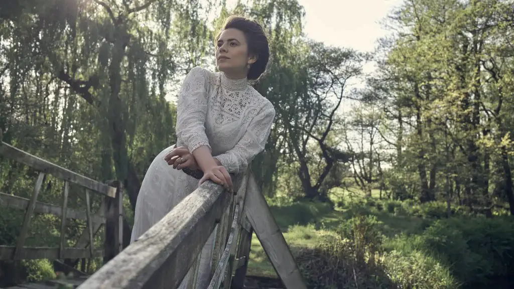 Still of Hayley Atwell in Howards End