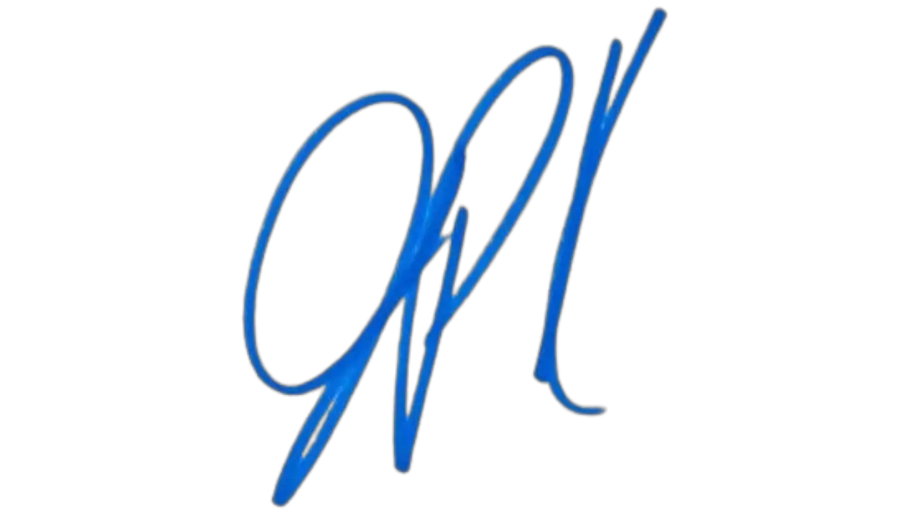 Jessica Parker Kennedy's Autograph