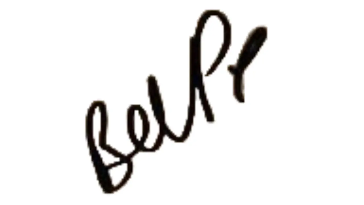 Bel Powley's Autograph