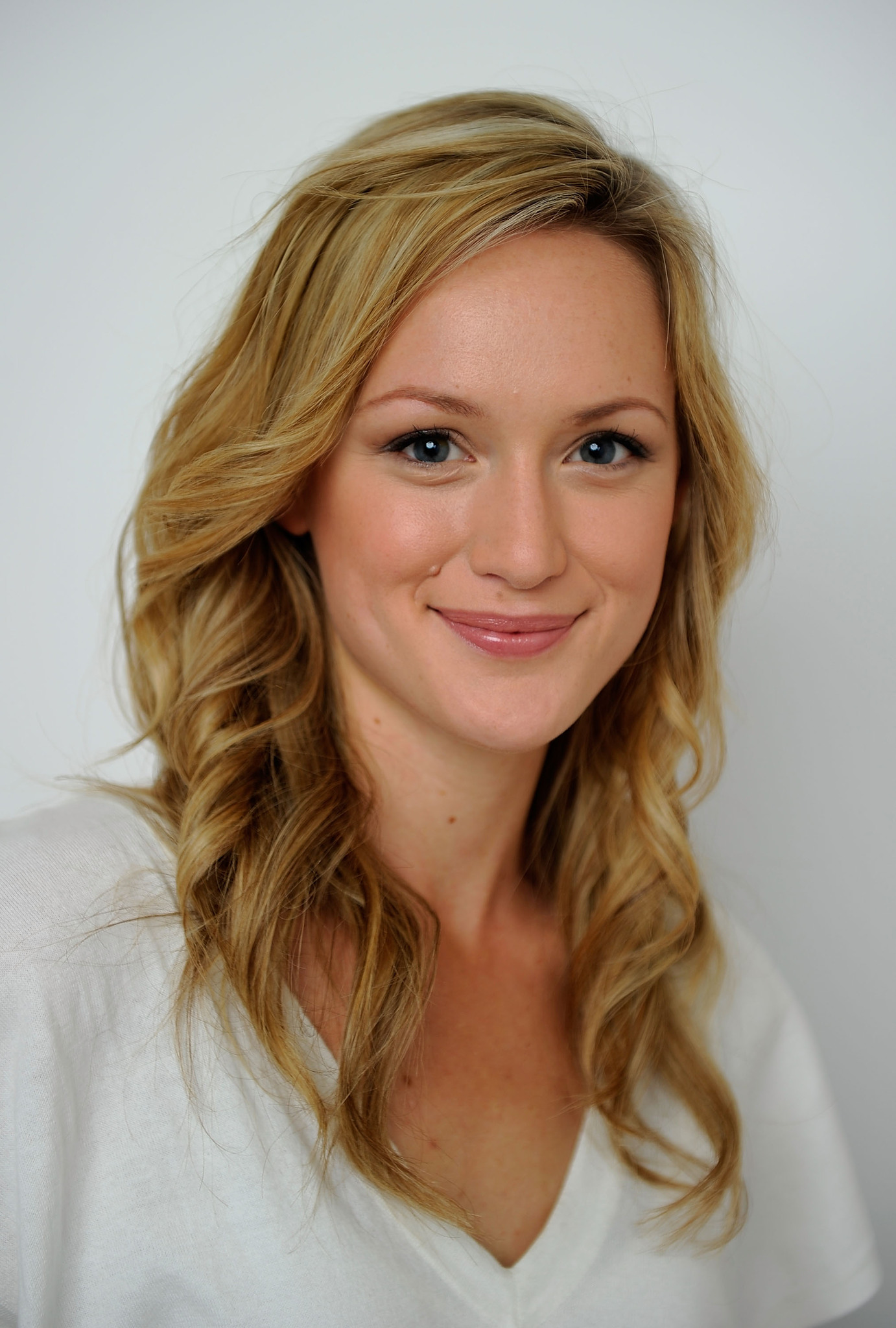 Photo of Kerry Bishé