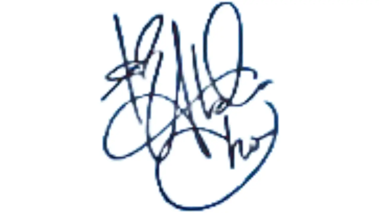 Arden Cho's Autograph