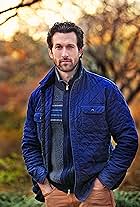 Photo of Aaron Lazar