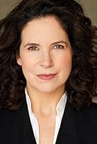 Photo of Amy Farrington
