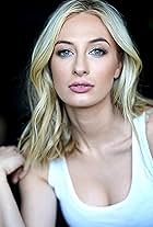 Photo of Andrea Hunt