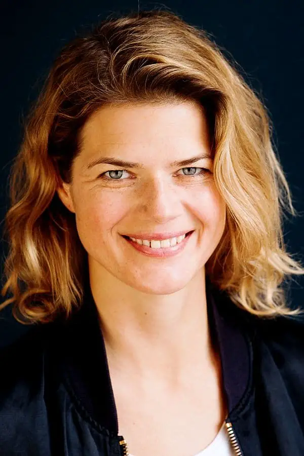 Photo of Annekathrin Bach