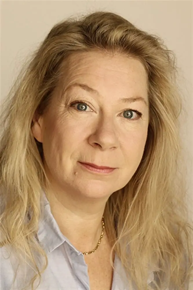 Photo of Ariane Pirie