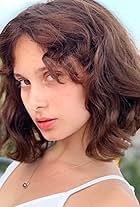 Arianna Becheroni Contact Info: [Fan Mail, Business, Autographs, & More