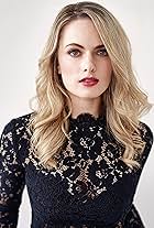 Photo of Ashleigh Stewart