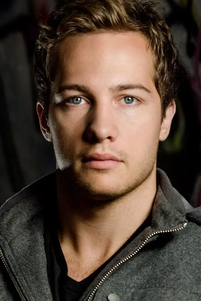 Photo of Brandon Denton