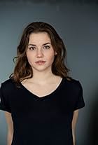Photo of Carolin Garnier