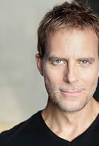 Photo of Daniel Travis