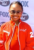 Dee Dee Davis Contact Info: [Fan Mail, Business, Autographs, & More]