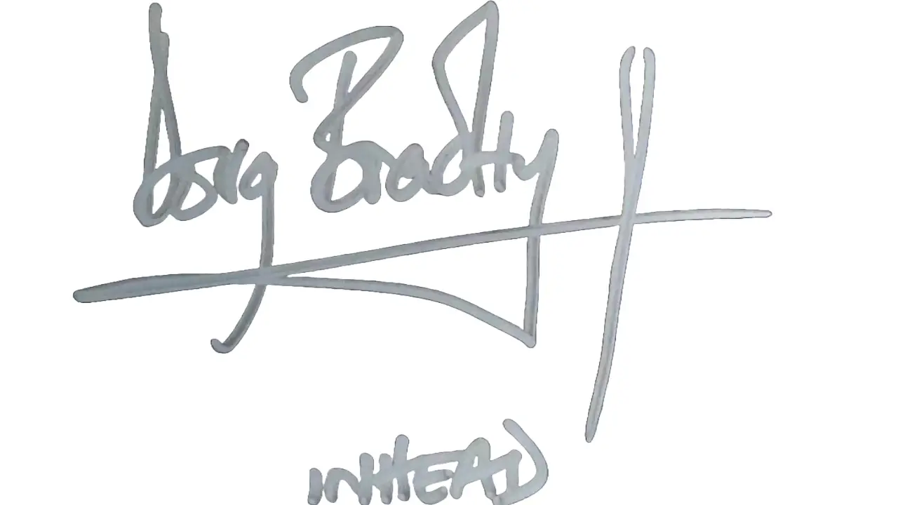 Signature of Doug Bradley