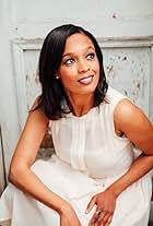 Photo of Elle Locke