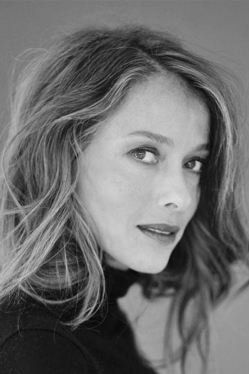 Photo of Estelle Skornik