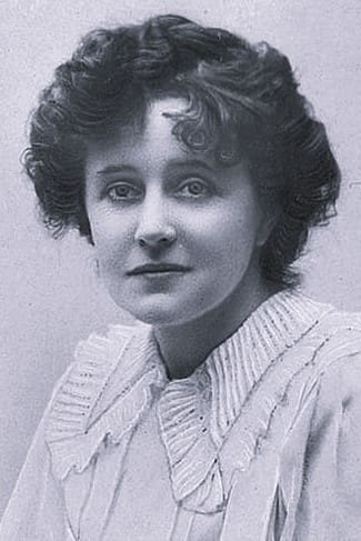 Photo of Eva Moore