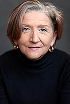 Photo of Fiona Stewart