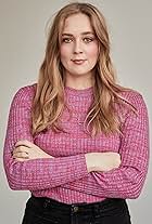 Photo of Hannah Barlow