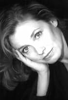 Photo of Isabel Glasser