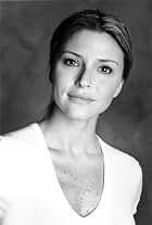 Photo of Issabela Camil