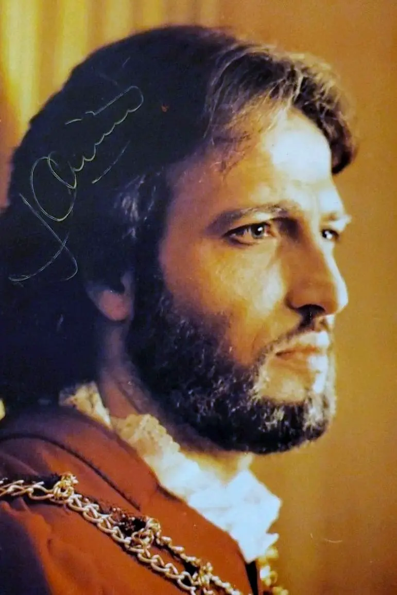 Photo of Simone Alaimo