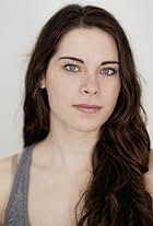 Photo of Stefanie Broos