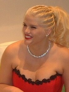 Photo of Lynn Marshall