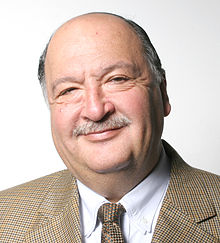 Photo of Fernando Flores