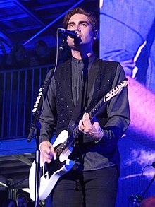 Photo of Charlie Simpson