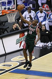 Photo of Desmond Mason