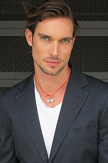 Photo of Donny Lewis