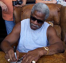 Photo of Earl Campbell