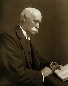 Photo of William Macewen